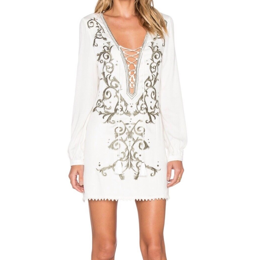 The Jetset Diaries embroidered dynasty tunic S